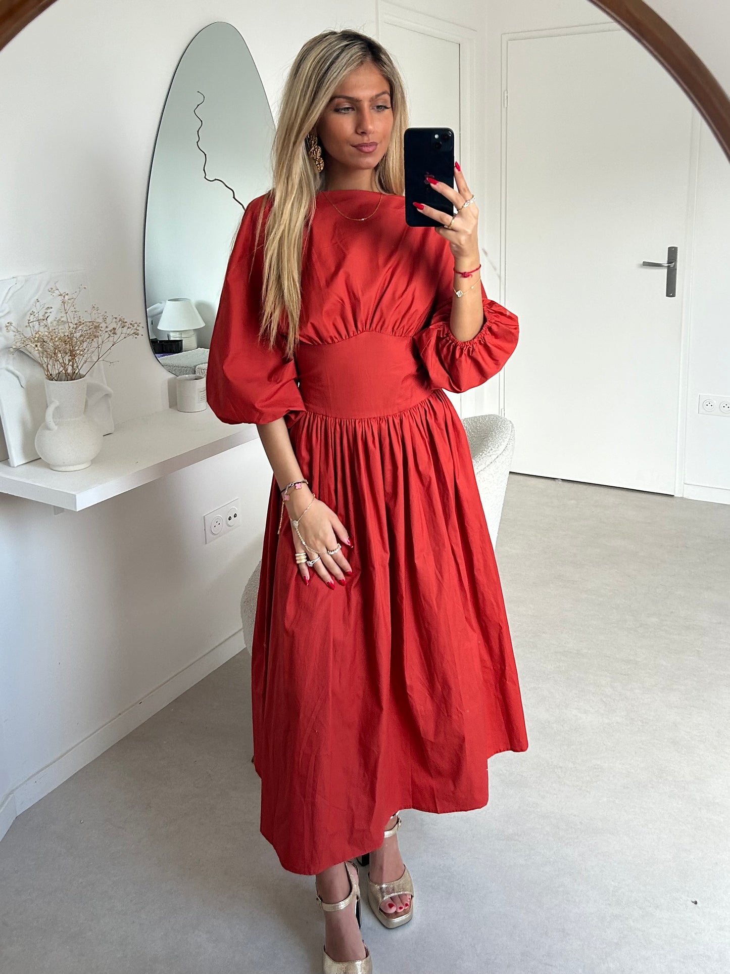 ROBE SHANON
