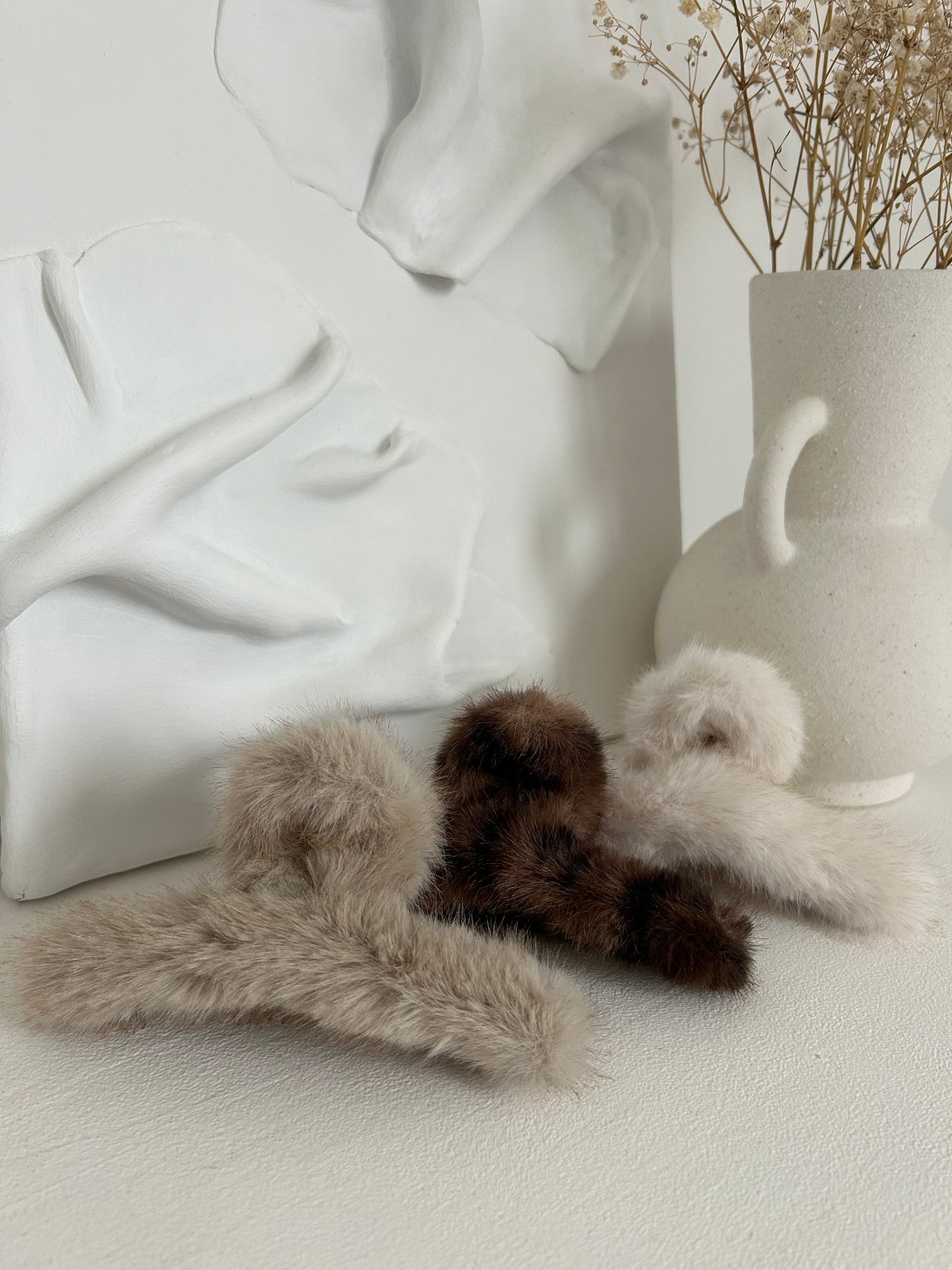 PINCE EN FAUSSE FOURRURE BEIGE
