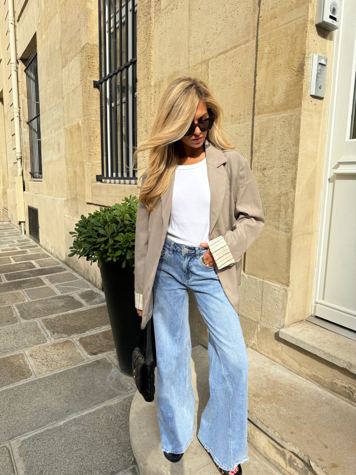 JEAN MELANY