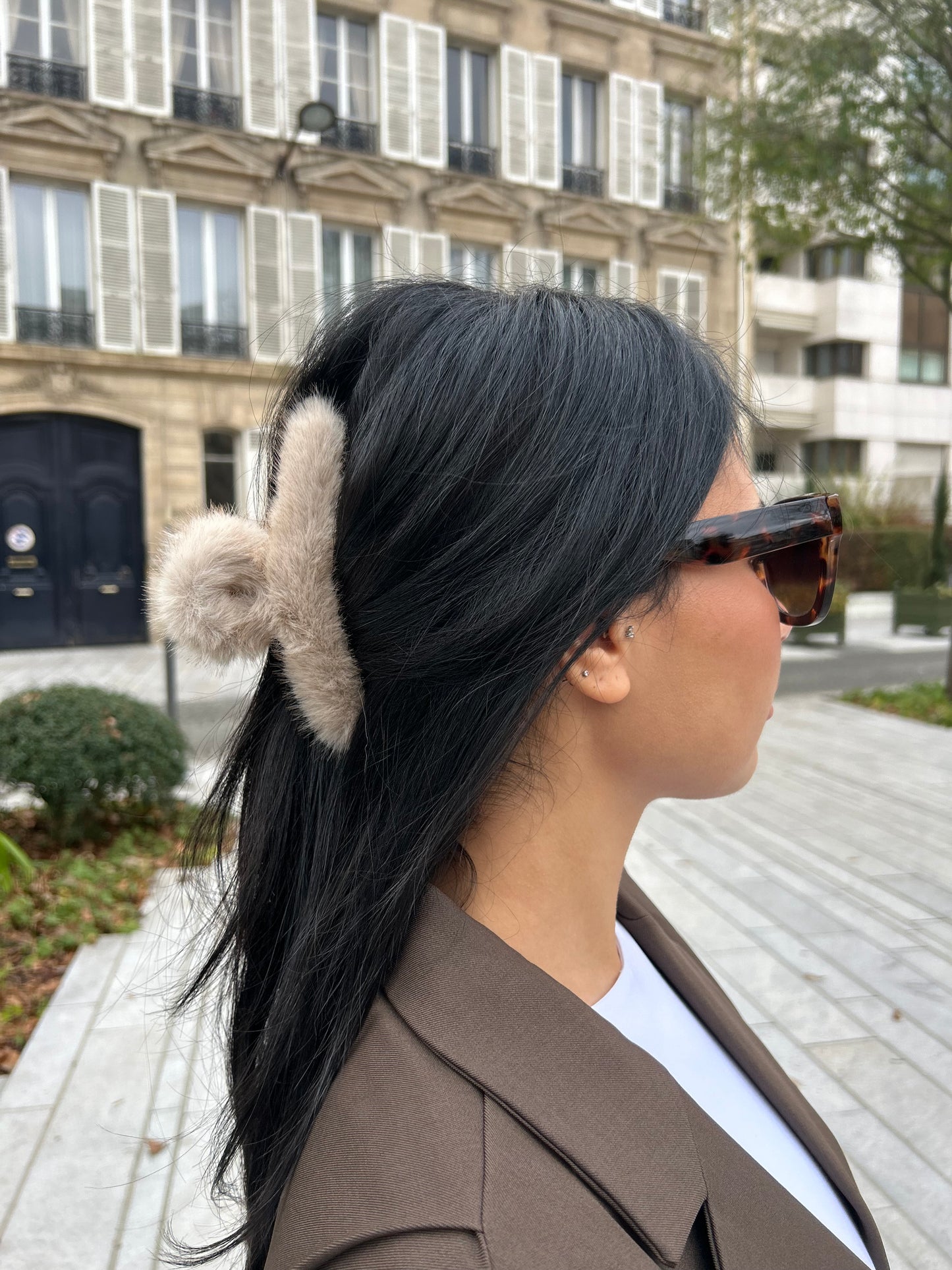 PINCE EN FAUSSE FOURRURE BEIGE