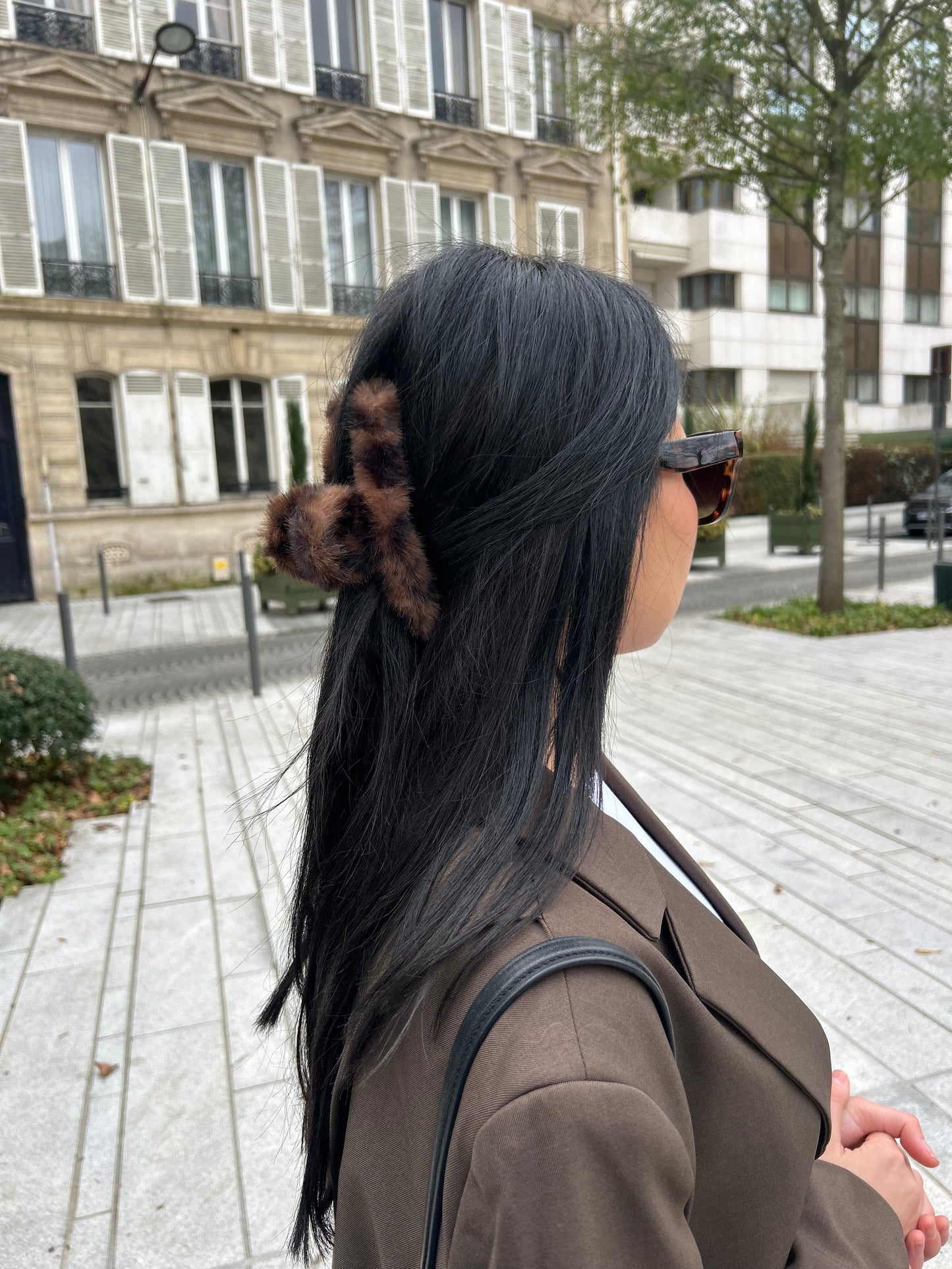 PINCE EN FAUSSE FOURRURE LÉOPARD